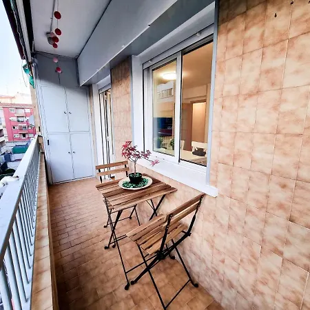 Fuentes Del Pilar Comotucasa Apartment