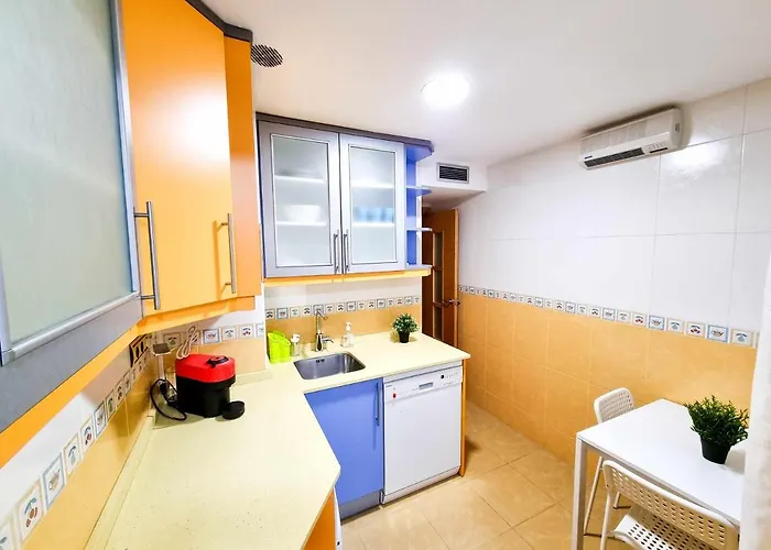 Fuentes Del Pilar Comotucasa Διαμέρισμα *